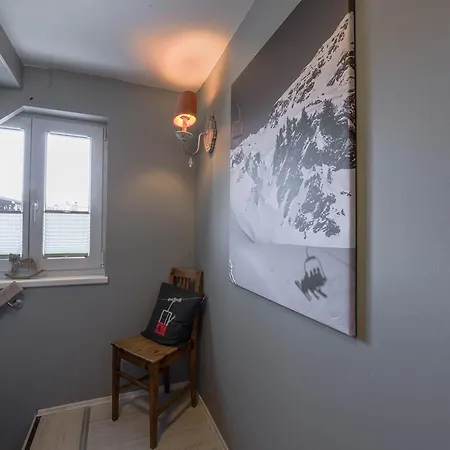 Alpenglueck By カプルーン